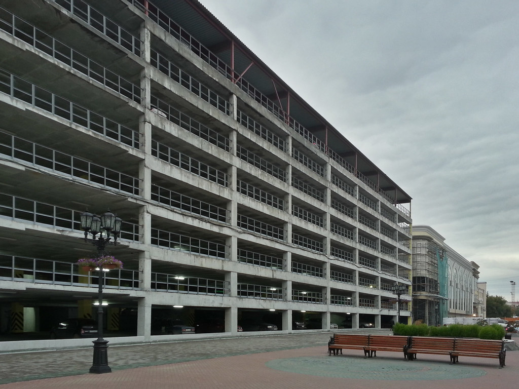 parking renforcé au sol à plusieurs niveaux